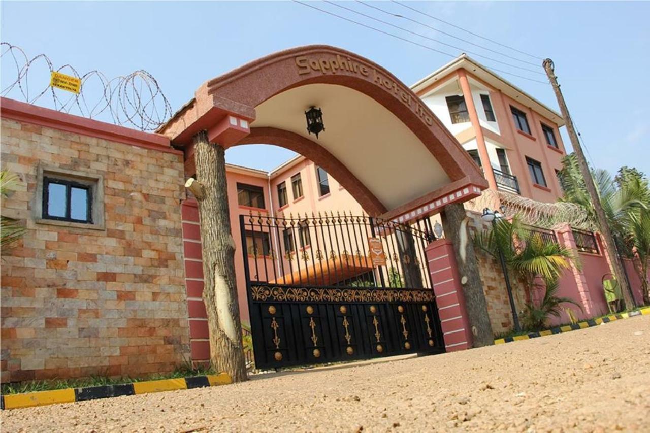 Sapphire Hotel Entebbe Kigo Kajansi Exterior foto